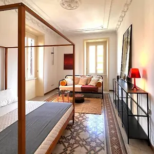 https://santantonio_roma-hospitality_luxury_design.it-romehotels.com
