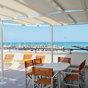 Fiorella Aparthotel Cattolica